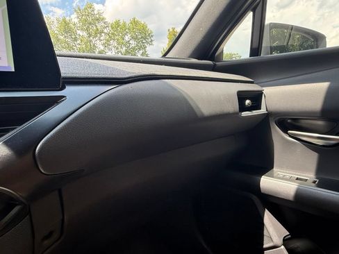 Used 2025 Lexus UX 300h AWD w/ Cold Area Package image 20