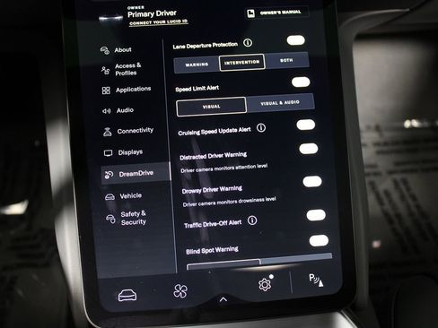 Used 2024 Lucid Air Pure image 30