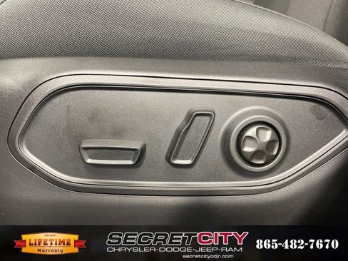 New 2026 Jeep Grand Cherokee Laredo X image 14