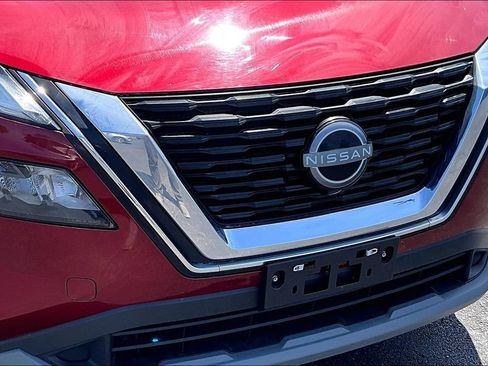 Used 2023 Nissan Rogue S AWD/4WD image 27