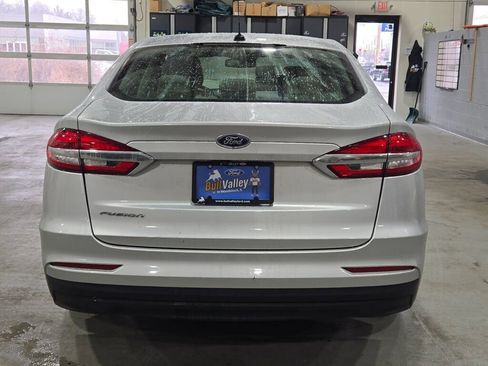 Used 2019 Ford Fusion S image 17