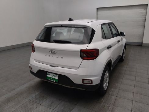 Used 2021 Hyundai Venue SE image 9