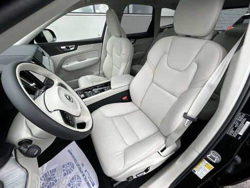 New 2025 Volvo XC60 T8 Plus w/ Climate Package image 11