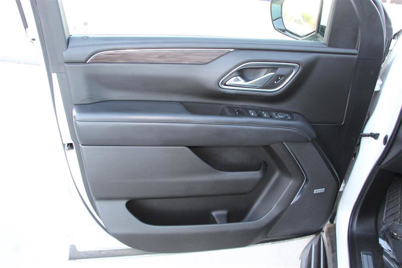Used 2022 Chevrolet Tahoe LT w/ LT Signature Package AWD/4WD image 16