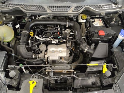Used 2019 Ford EcoSport SE w/ SE Convenience Package FWD image 30