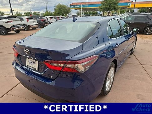 Used 2023 Toyota Camry LE image 9