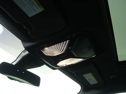 Certified 2023 BMW X6 xDrive40i w/ Executive Package image 23