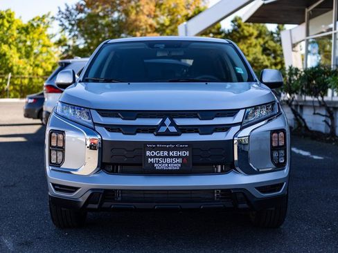 New 2025 Mitsubishi Outlander Sport ES image 5