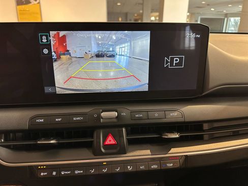 Used 2025 Kia K4 LXS image 17