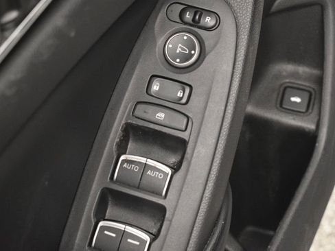 Used 2018 Honda Accord Sport image 19