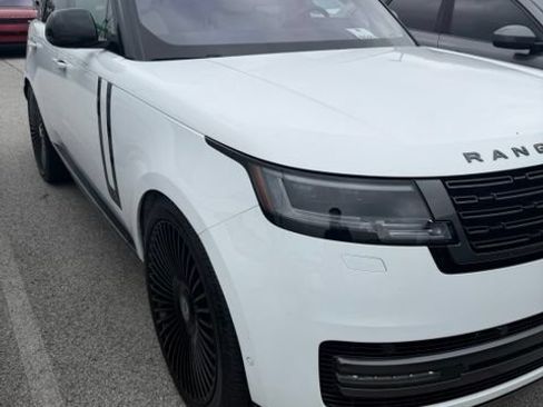 Used 2023 Land Rover Range Rover SE AWD/4WD image 6