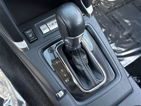 Used 2017 Subaru Forester 2.0XT Touring image 9