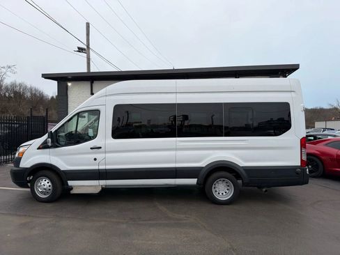 Used 2019 Ford Transit 350 XL image 4