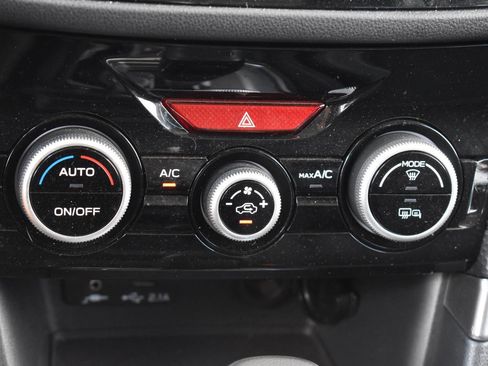 Used 2023 Subaru Forester Premium image 10