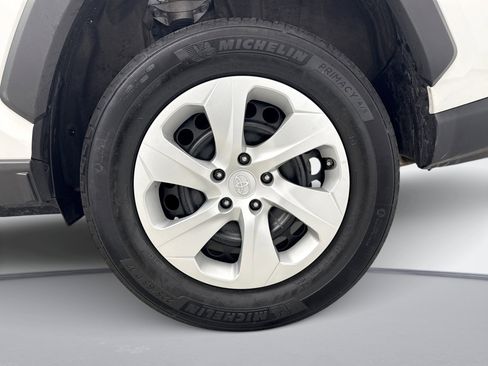 Used 2024 Toyota RAV4 LE image 24