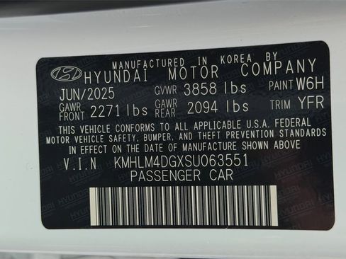 Certified 2025 Hyundai Elantra Sport image 25