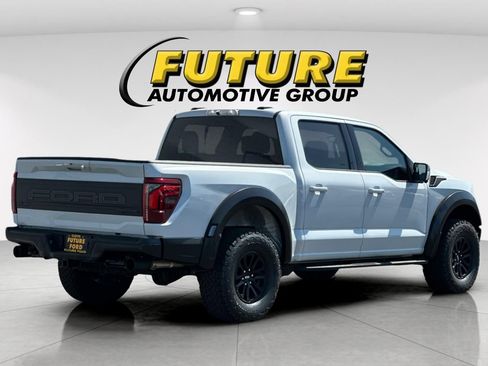 Certified 2025 Ford F150 Raptor AWD/4WD image 3