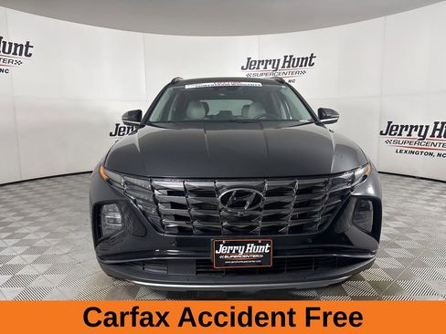 Used 2024 Hyundai Tucson Limited FWD image 3