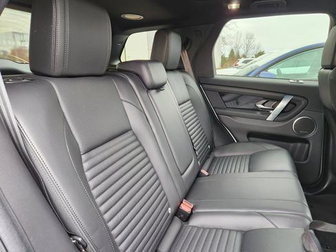 Certified 2023 Land Rover Discovery Sport SE image 15