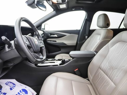 Used 2025 Buick Envista Avenir image 10