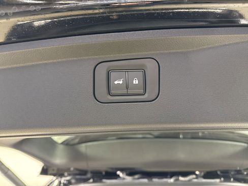 New 2026 Nissan Armada SL w/ Captain's Chari Seat Package AWD/4WD image 35