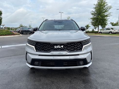 Used 2023 Kia Sorento SX AWD/4WD image 3