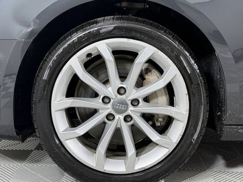 Used 2019 Audi A4 2.0T Premium w/ Convenience Package image 9