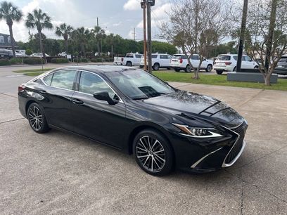 Used 2024 Lexus ES 350 w/ Premium Package