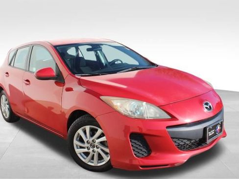 Used 2013 MAZDA MAZDA3 i Touring image 3