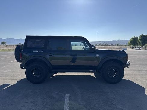 New 2024 Ford Bronco Outer Banks w/ Sasquatch Package image 4