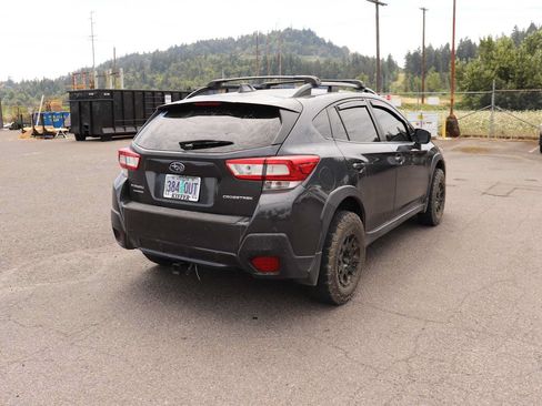 Used 2018 Subaru Crosstrek 2.0i Premium AWD/4WD image 5