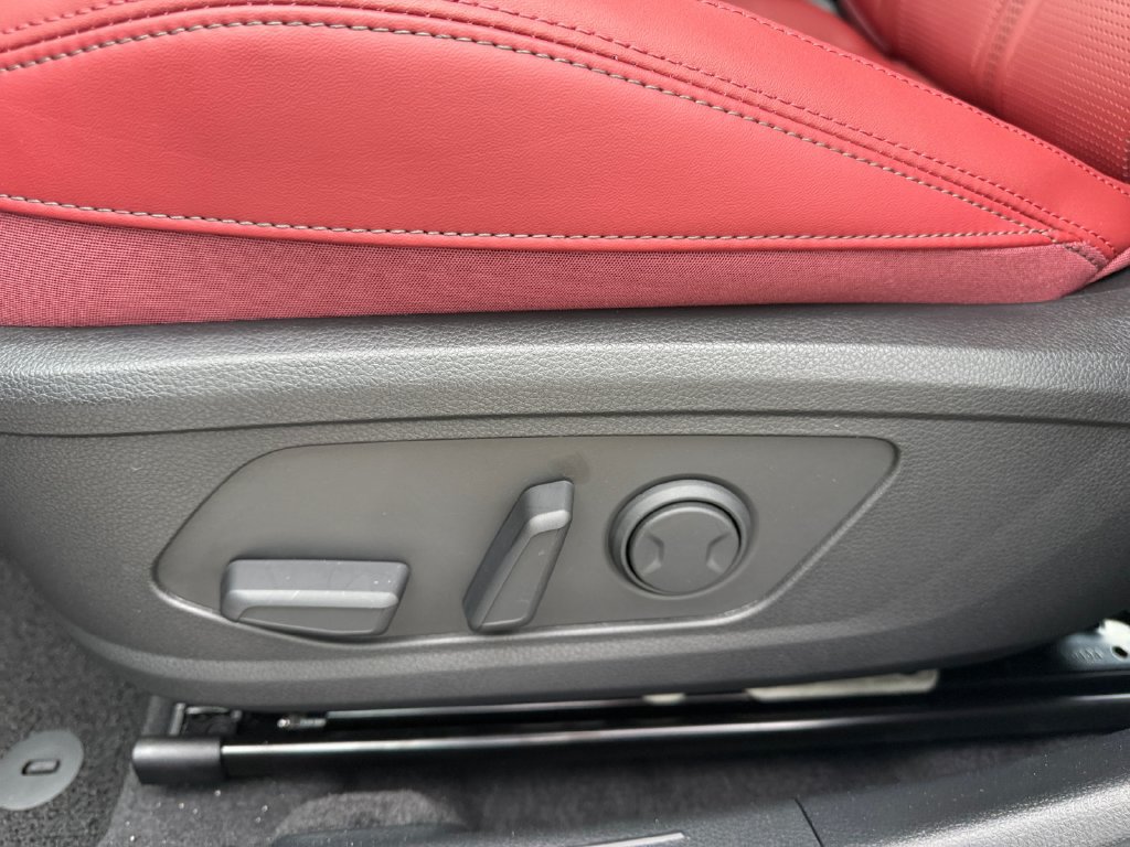 New 2027 Kia K5 GT-Line FWD image 16