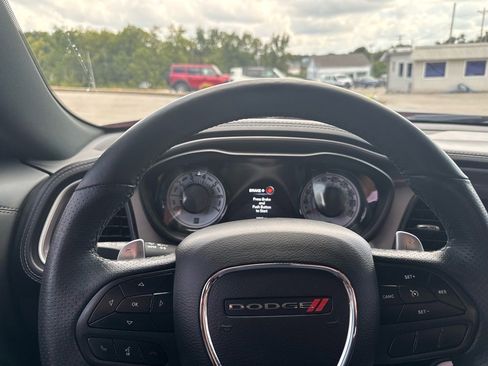 Used 2022 Dodge Challenger R/T Scat Pack w/ T/A Package image 7