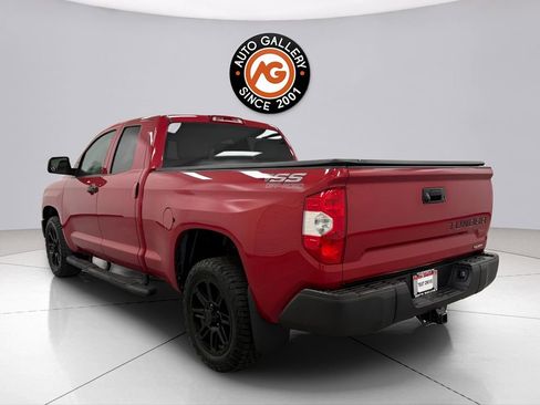 Used 2019 Toyota Tundra SR image 5