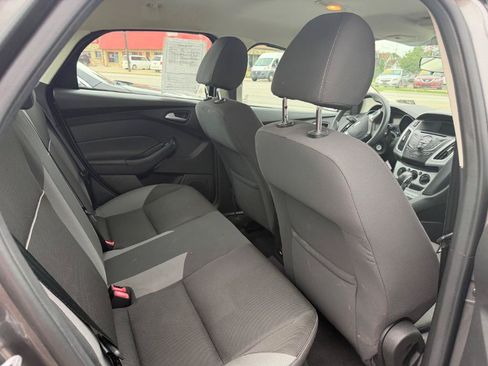 Used 2014 Ford Focus SE FWD image 11
