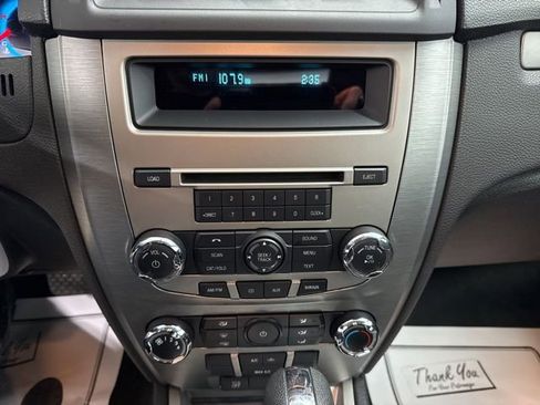 Used 2012 Ford Fusion SE image 31