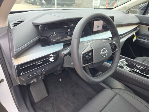 New 2026 Nissan Murano Platinum AWD/4WD image 11