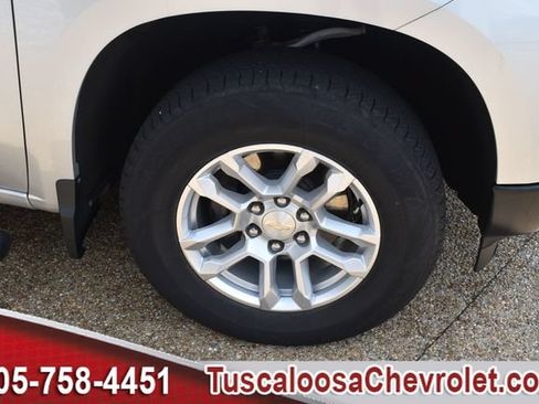 Certified 2022 Chevrolet Silverado 1500 W/T w/ WT Value Package AWD/4WD image 14