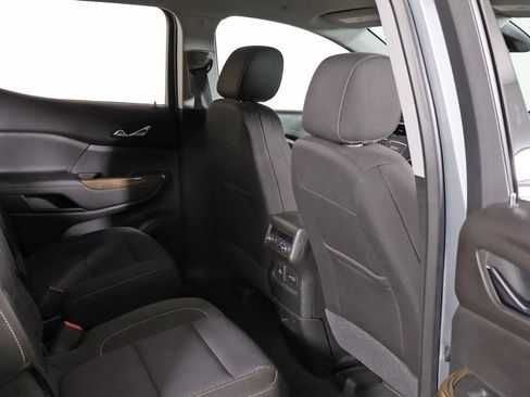 Used 2023 GMC Acadia SLE w/ Driver Convenience Package image 29