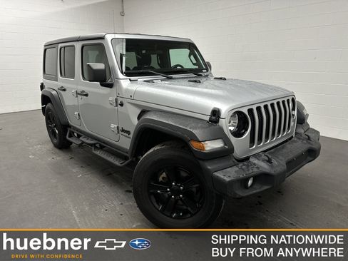 Used 2022 Jeep Wrangler Unlimited Sport image 1