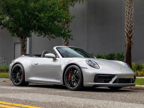 Used 2022 Porsche 911 Carrera GTS RWD image 10