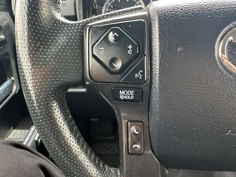 Used 2021 Toyota 4Runner Nightshade AWD/4WD image 20
