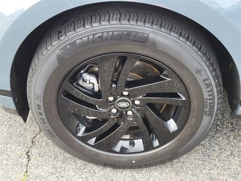 Used 2023 Land Rover Range Rover Evoque R-Dynamic S image 10