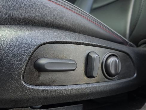 Used 2023 Chevrolet Traverse RS w/ LPO, Floor Liner Package AWD/4WD image 32