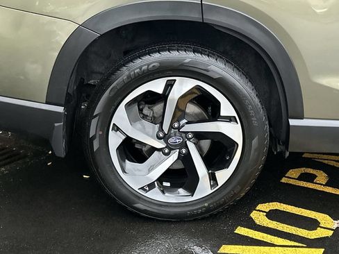 Certified 2023 Subaru Forester Touring AWD/4WD image 12