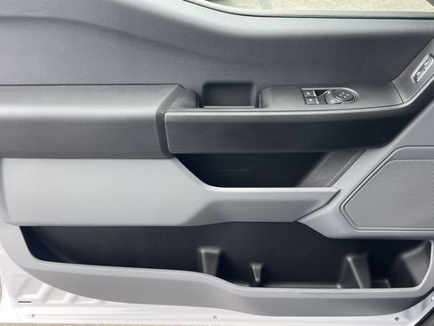 New 2025 Ford F450 XL RWD image 19