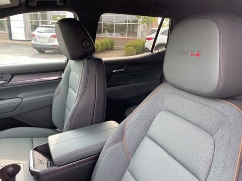 New 2026 GMC Terrain AT4 w/ Technology Package II image 5