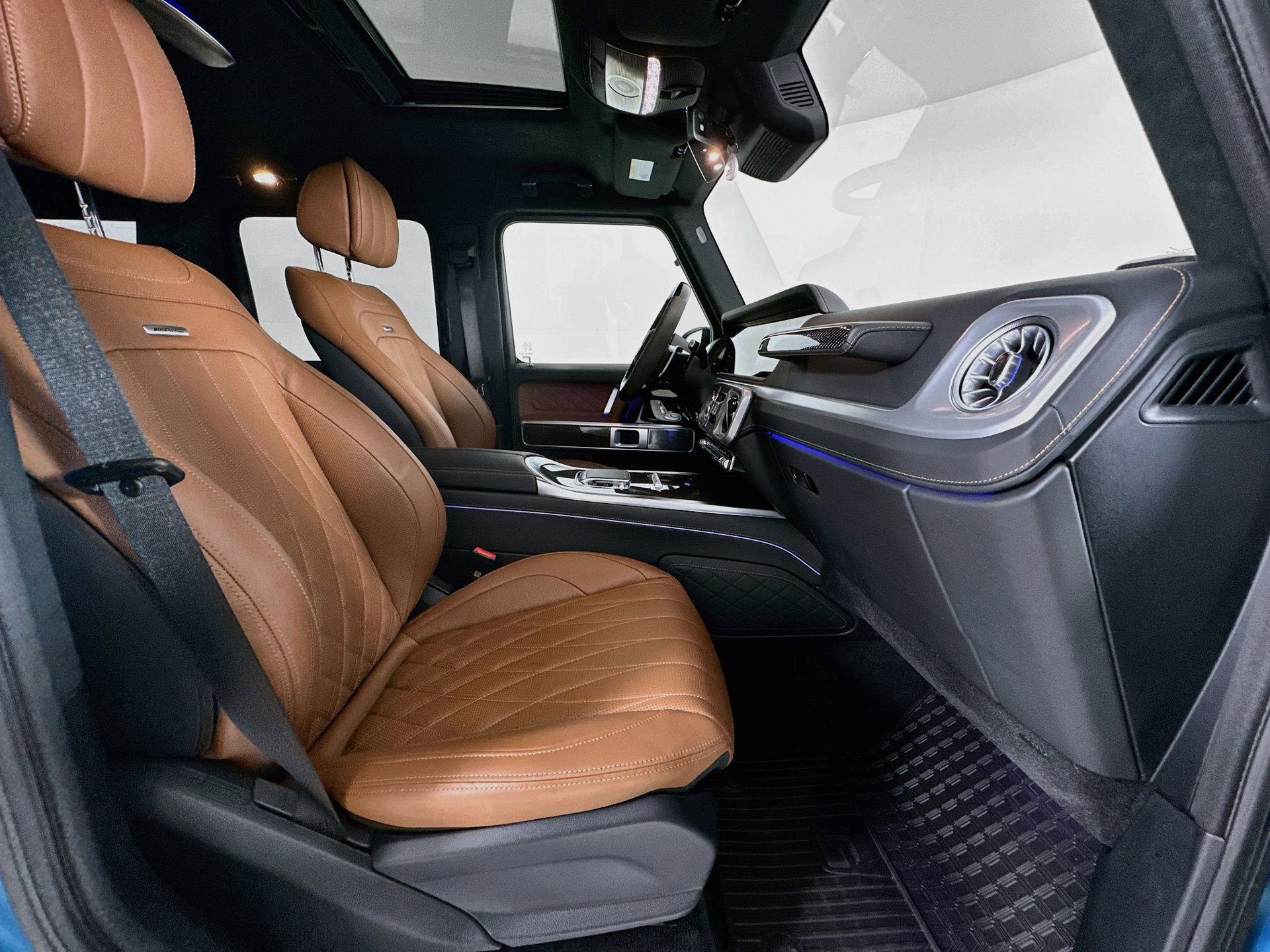 Certified 2025 Mercedes-Benz G 63 AMG 4MATIC image 31