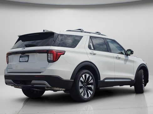 New 2026 Ford Explorer Platinum image 24