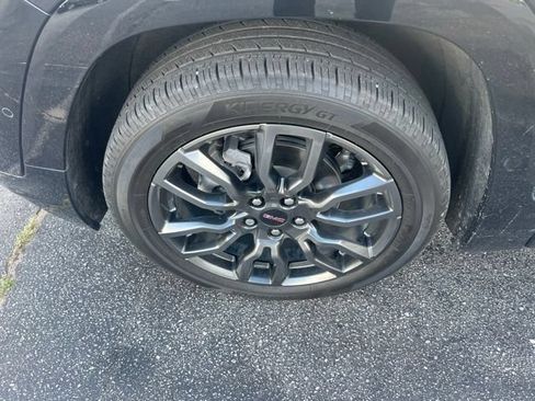 Used 2024 GMC Terrain Denali w/ Black Diamond Edition AWD/4WD image 16